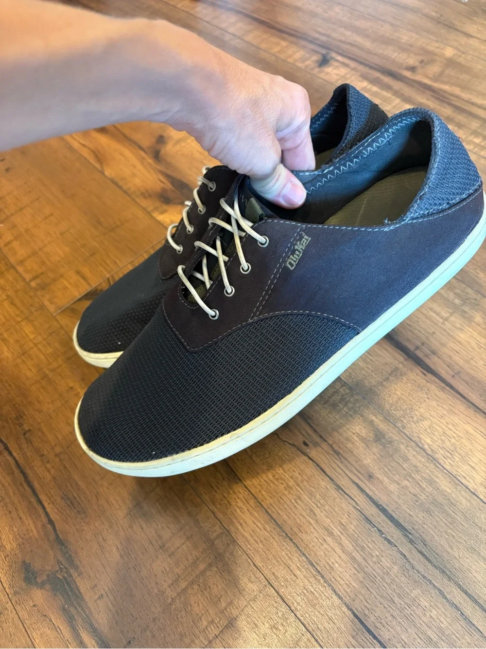 OluKai Nohea Moku Mens 10.5 Black Mesh Slip On Slip In No Tie Boat Shoes Sneaker